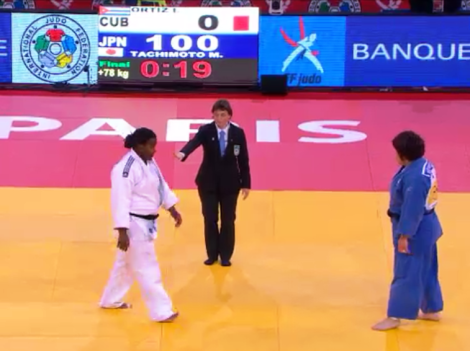 Tachimoto (JAPAN) defeats Ortiz (CUB) PARIS GRAND SLAM 2013